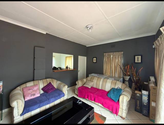 3 BEDROOM PROPERTY TO RENT IN PARKRAND
